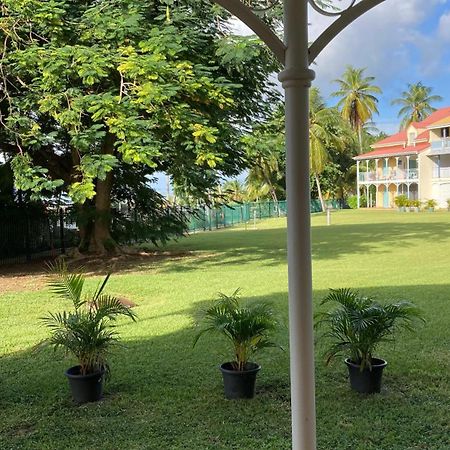 לה גוסייר Cauris Lodge Du Marisol Vue Mer Acces Direct Plage Avec Citerne D Eau מראה חיצוני תמונה